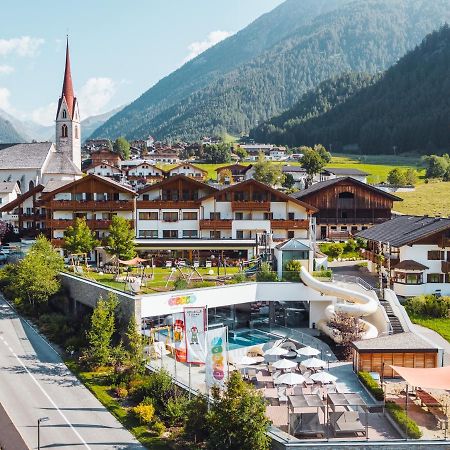 Familienhotel Huber Валес Екстериор снимка