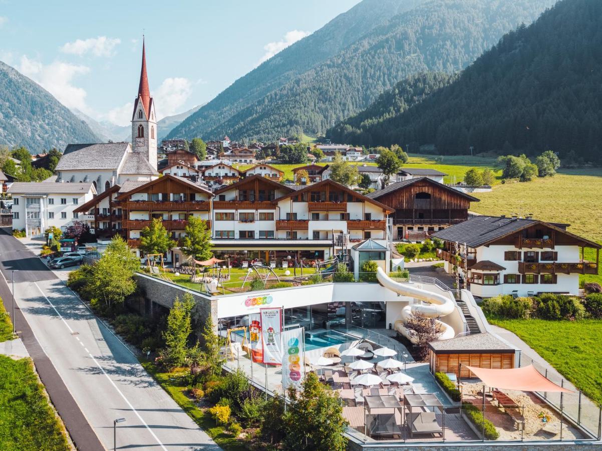 Familienhotel Huber Валес Екстериор снимка